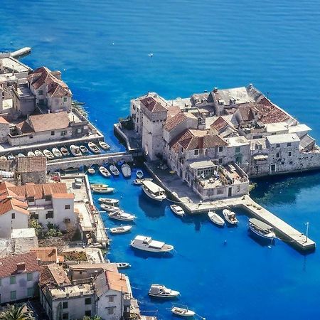 Apartman Luly Apartment Kastela Bagian luar foto