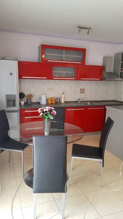 Apartman Luly Apartment Kastela Bagian luar foto