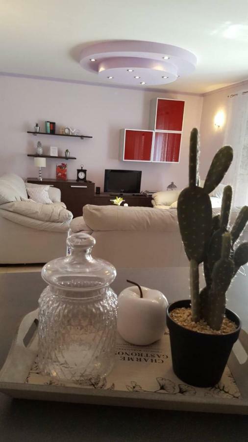 Apartman Luly Apartment Kastela Bagian luar foto